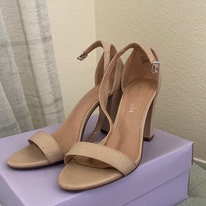Nude sandal strap Madden Girl heels! Size 6.5